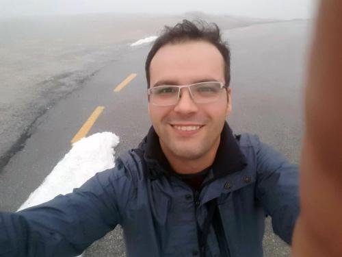 Avelino taking a selfie at - 10º C (50ºF) @ Serra da Estrela (Portugal)